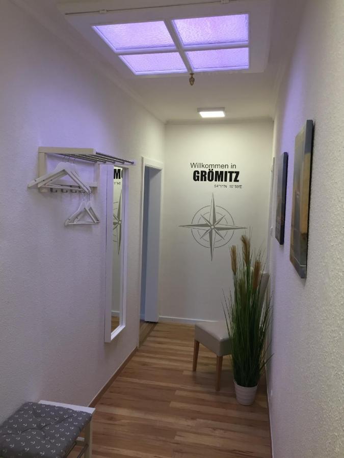 Haus Solymar App. Meerblick Grömitz Esterno foto
